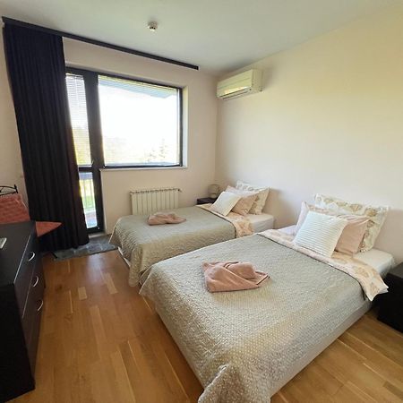 Pravets Lake Panorama Apartments Екстериор снимка