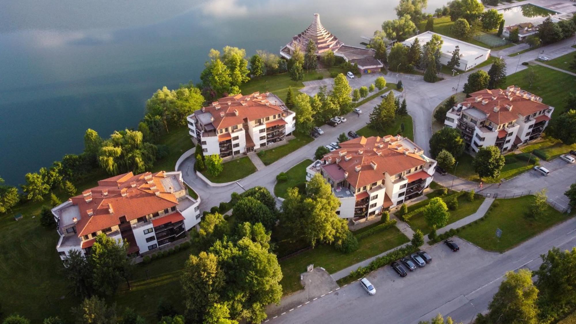 Pravets Lake Panorama Apartments Екстериор снимка