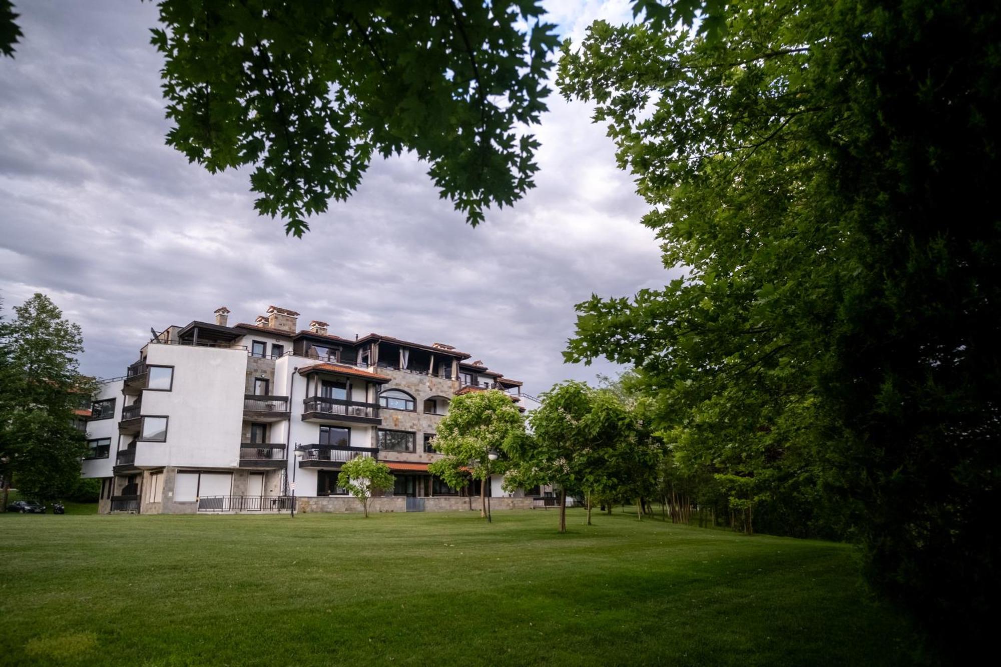 Pravets Lake Panorama Apartments Екстериор снимка