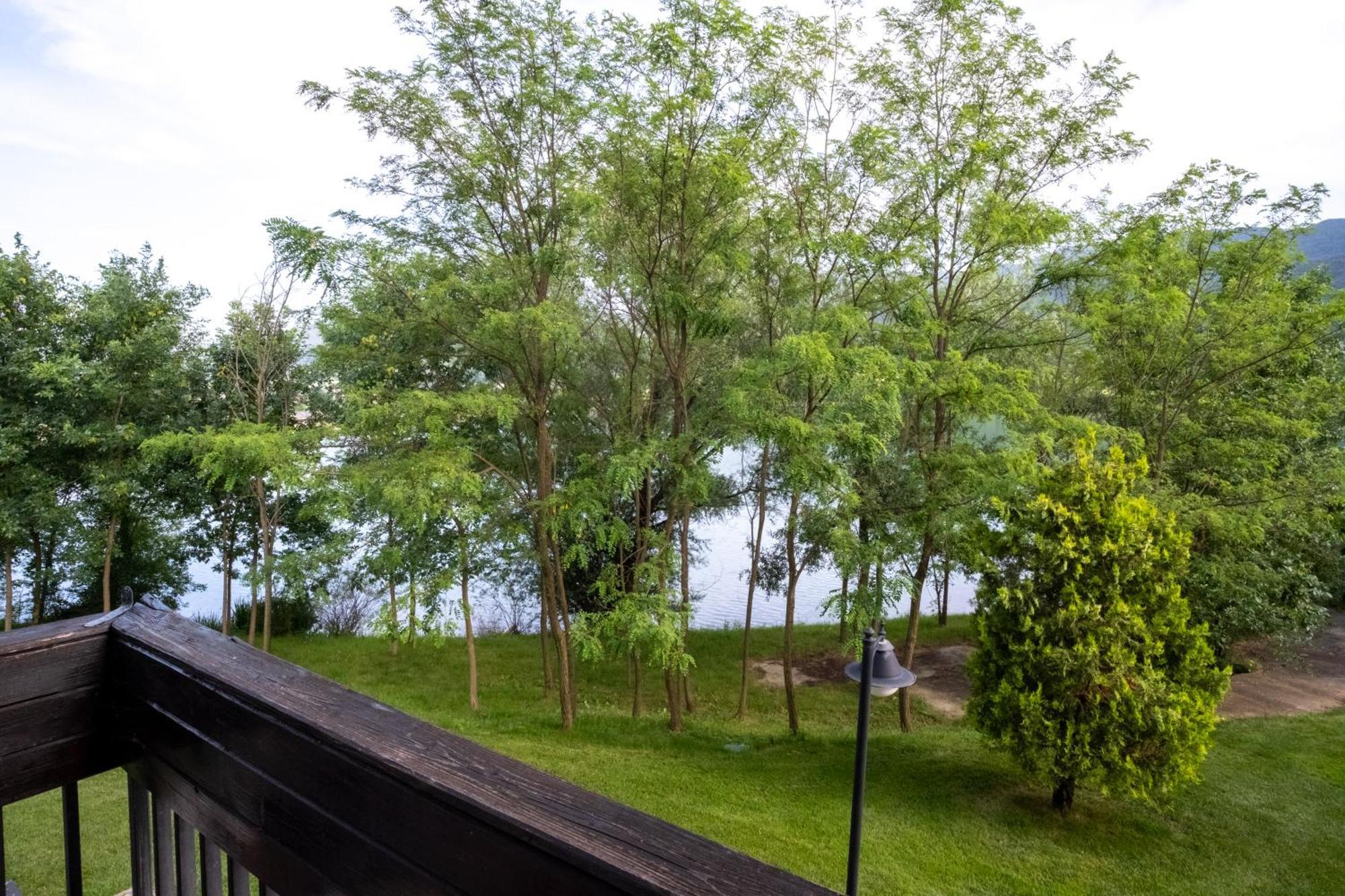 Pravets Lake Panorama Apartments Екстериор снимка